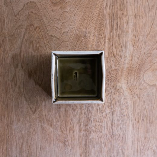 【WEB限定】織部正角切立4寸鉢 -器市-