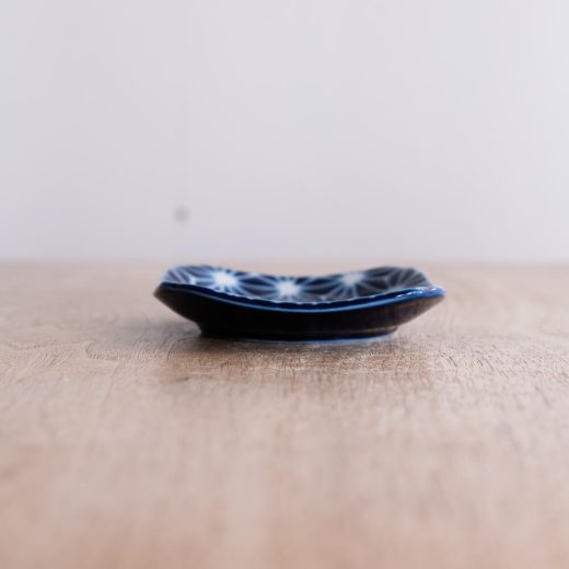 【WEB限定】瑠璃小紋 四角3.5皿 (麻の葉) -器市-