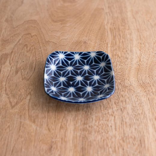 【WEB限定】瑠璃小紋 四角3.5皿 (麻の葉) -器市-