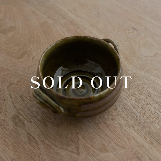 アウトレット食器（器市）のイラボ織部 耳付ポット 売り切れ