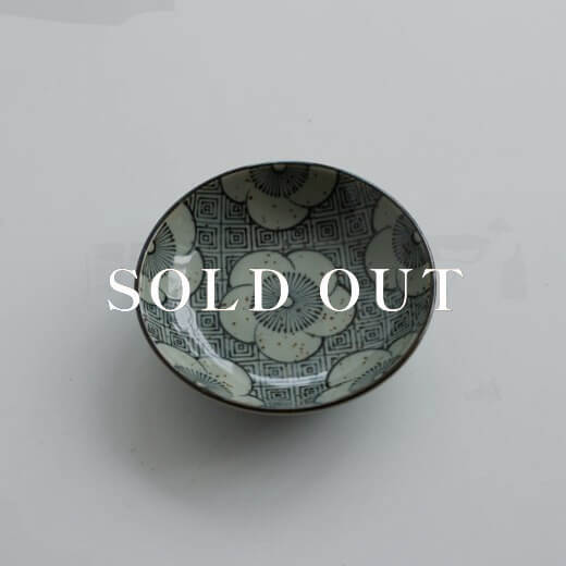 アウトレット食器（器市）の染付3.3豆皿 梅吉祥 売り切れ