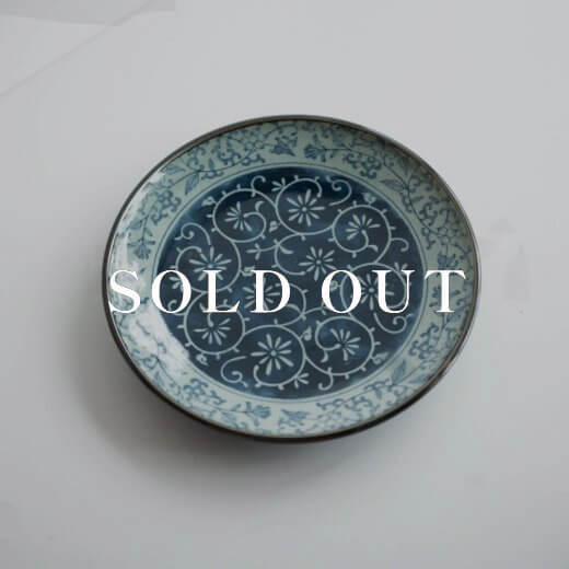 アウトレット食器（器市）の益子唐草 丸8寸皿 売り切れ