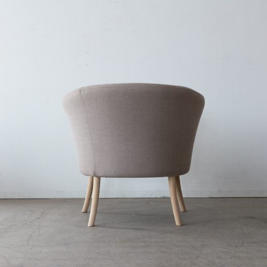 ［現品SALE］ELEGANCE ラウンジチェア Soap ホワイトアッシュ材 / ソープ仕上げ 張地:N1