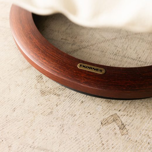 ［アップサイクル品］エコーネス ストレスレスソファ ウイングM オットマン付き 革張り替え済み（牛本革 クロムなめし）