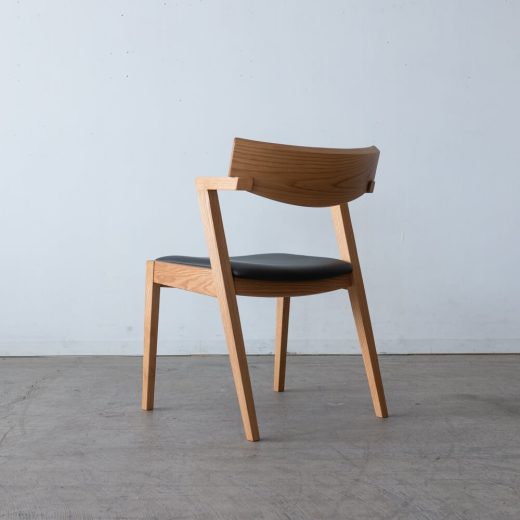 ［現品SALE］エボル Hチェア（NA） レッドオーク材 / ウレタン