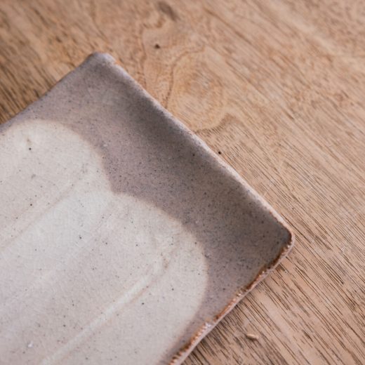 【WEB限定】手造 土物焼物皿 塗分BE -器市-