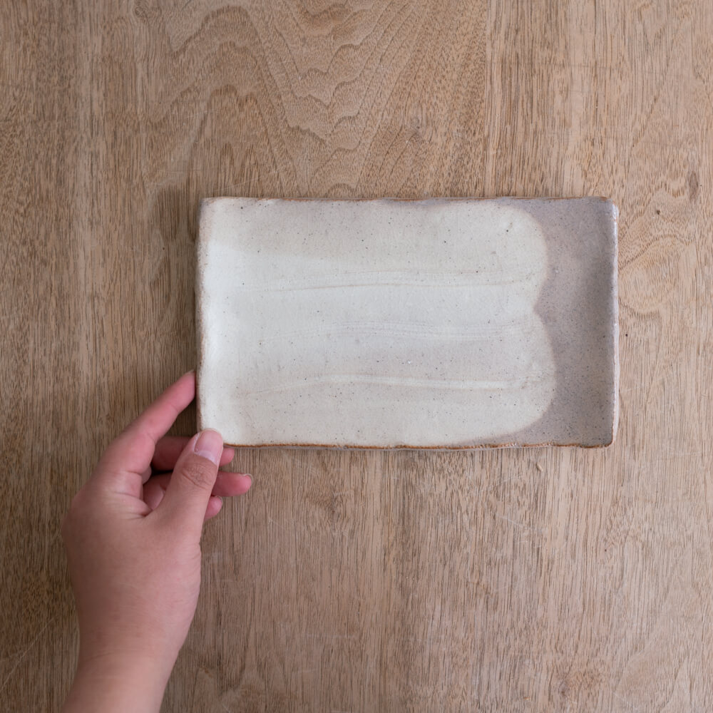 【WEB限定】手造 土物焼物皿 塗分BE -器市-