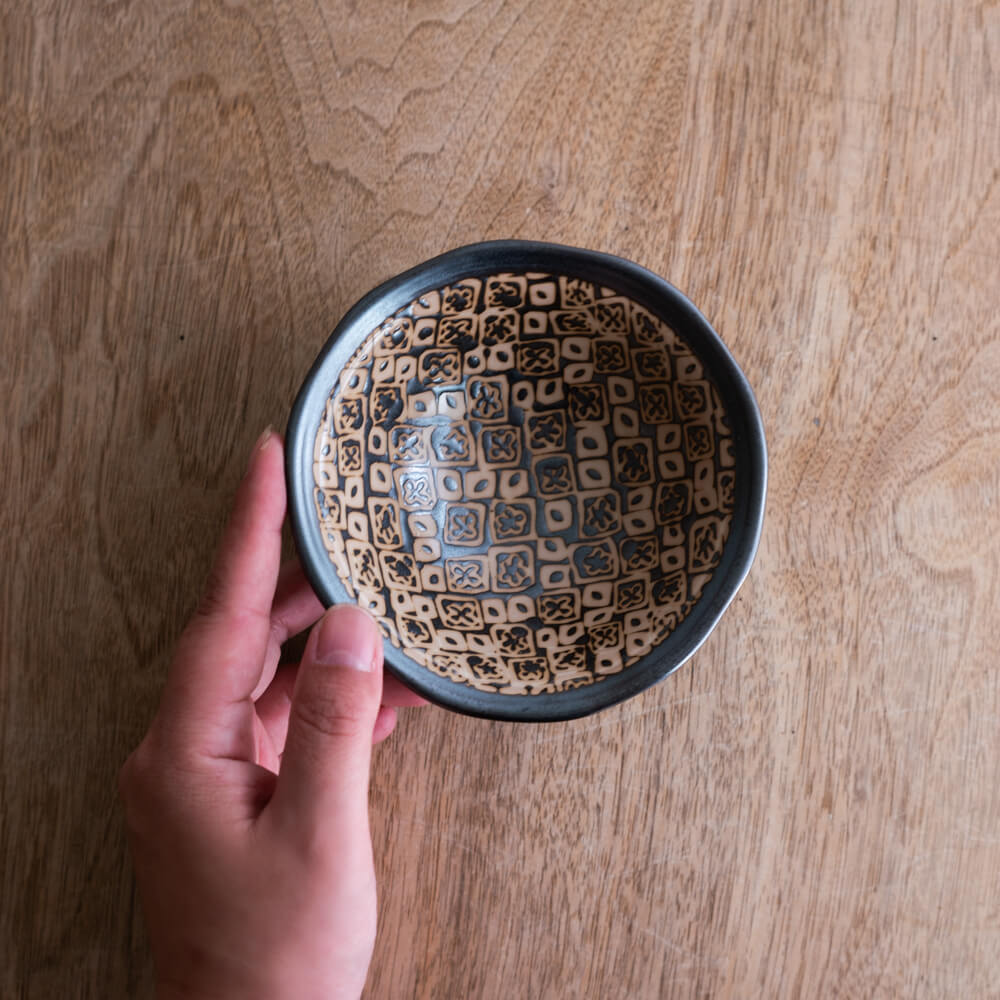 【WEB限定】花カノコ 黒 三つ足38鉢 -器市-