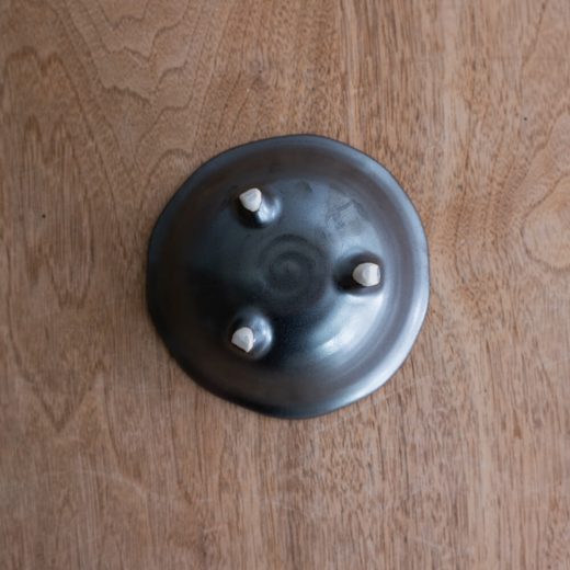 【WEB限定】花カノコ  黒 三つ足38鉢 -器市-