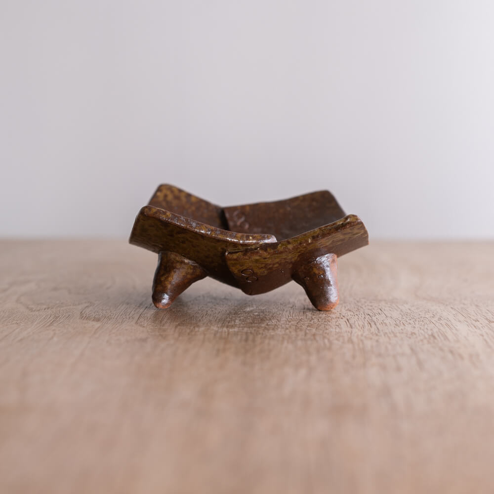 【WEB限定】備前 茶 脚付角小鉢 -器市-