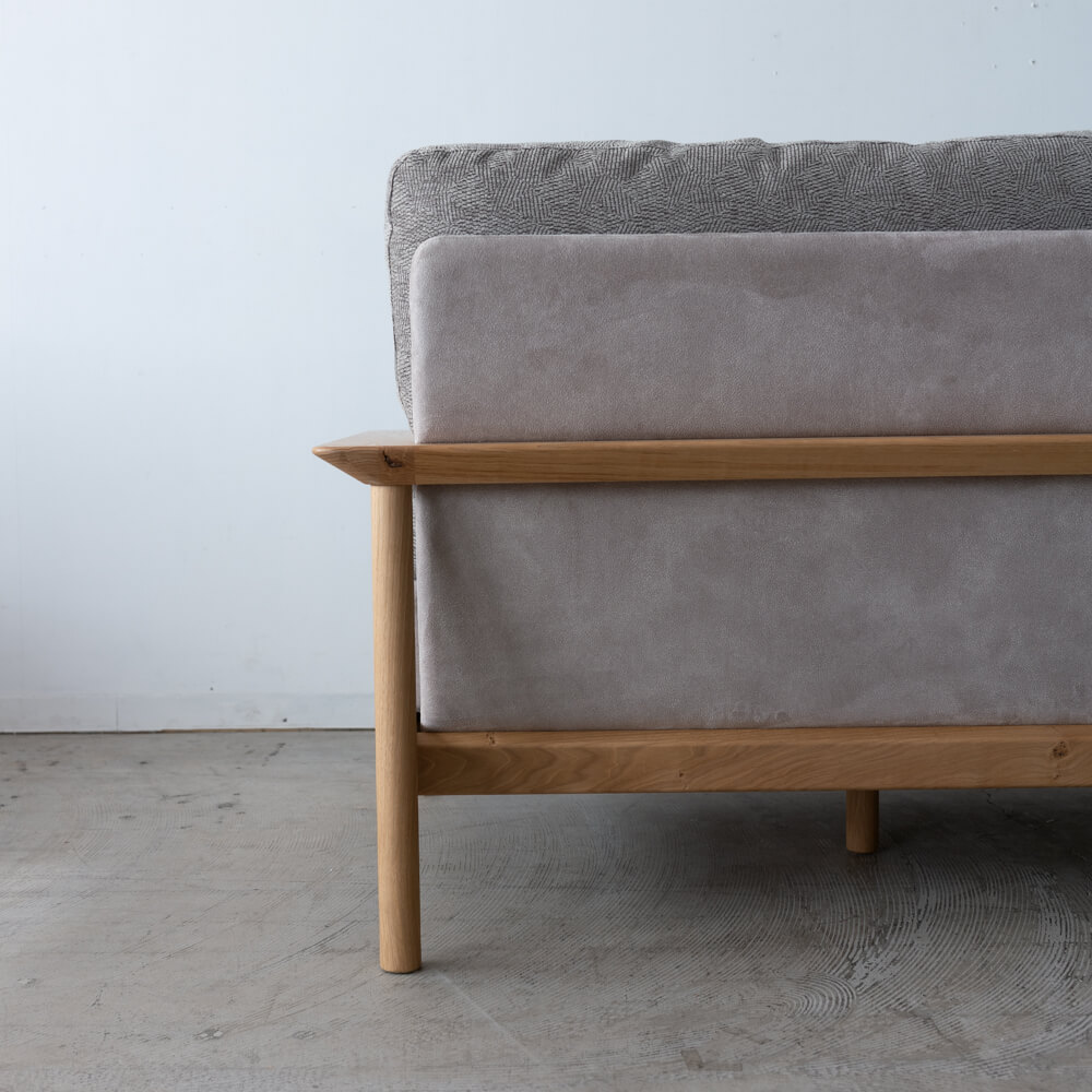 ［飛騨産業アウトレット］KURINOKI 2.5PソファHX120 クリ材NY色(Cランク)背リヒトGR本体ガウチョLGR