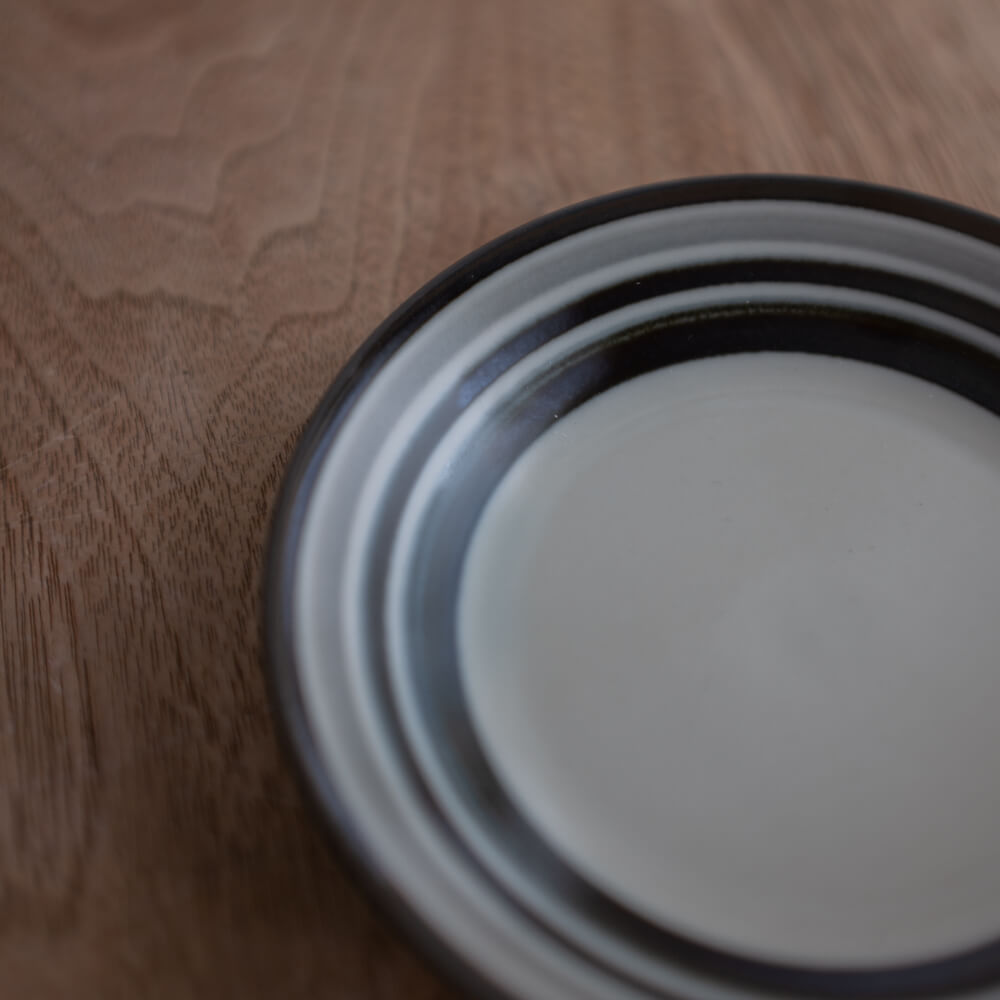 【WEB限定】黒ライン3.5皿 -器市-