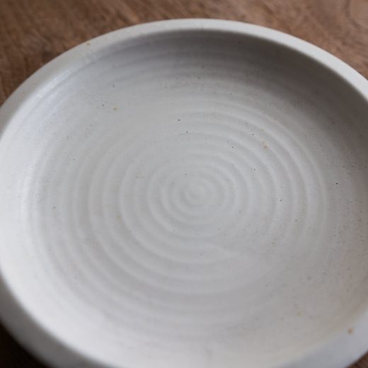 【WEB限定】クリーム釉 括り手4寸皿 -器市-