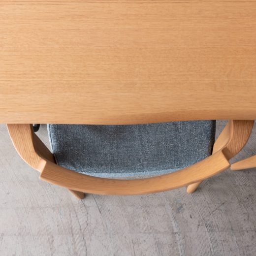 ［シラカワ家具アウトレット］ダイニング4点セット 人口耳付きテーブル＋chardin S-R125A 布C / アマラルLB レッドオーク材NC色