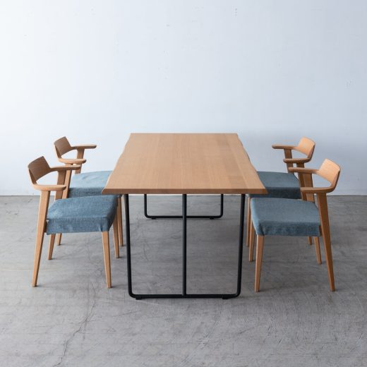 ［シラカワ家具アウトレット］ダイニング4点セット 人口耳付きテーブル＋chardin S-R125A 布C / アマラルLB レッドオーク材NC色