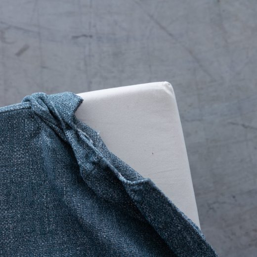 ［シラカワ家具アウトレット］ダイニング4点セット 人口耳付きテーブル＋chardin S-R125A 布C / アマラルLB レッドオーク材NC色