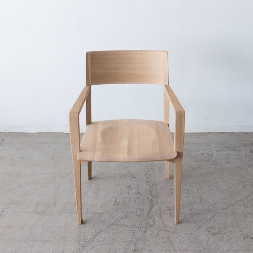 ［飛騨産業アウトレット］風のうた アームチェア FX231A 国産ナラ材NL色 ウレタン塗装