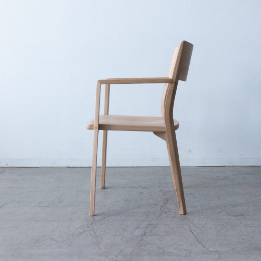 ［飛騨産業アウトレット］風のうた アームチェア FX231A 国産ナラ材NL色 ウレタン塗装