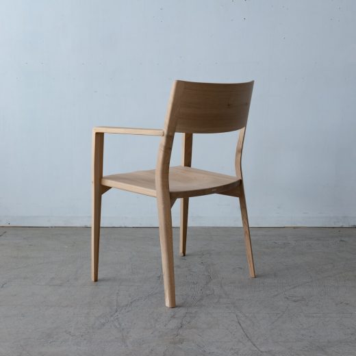 ［飛騨産業アウトレット］風のうた アームチェア FX231A 国産ナラ材NL色 ウレタン塗装