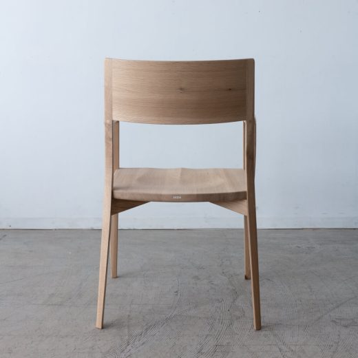 ［飛騨産業アウトレット］風のうた アームチェア FX231A 国産ナラ材NL色 ウレタン塗装