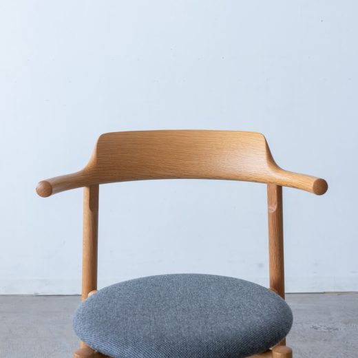 ［飛騨産業アウトレット］tsubura セミアームチェア 張座 ホワイトオーク材 OU色