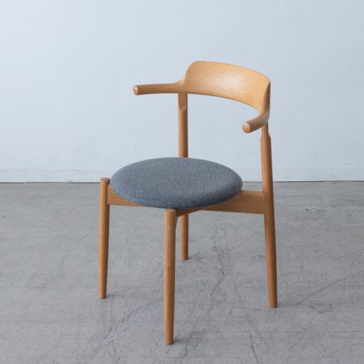 ［飛騨産業アウトレット］tsubura セミアームチェア 張座 ホワイトオーク材 OU色