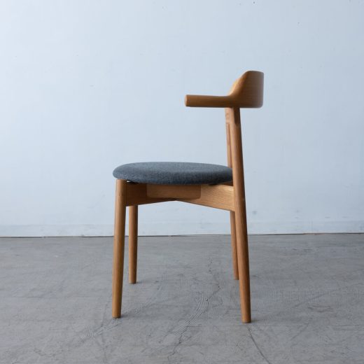 ［飛騨産業アウトレット］tsubura セミアームチェア 張座 ホワイトオーク材 OU色