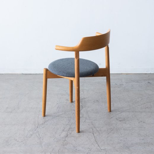 ［飛騨産業アウトレット］tsubura セミアームチェア 張座 ホワイトオーク材 OU色