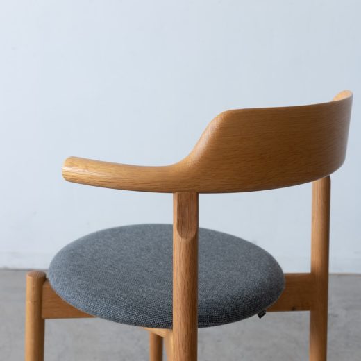 ［飛騨産業アウトレット］tsubura セミアームチェア 張座 ホワイトオーク材 OU色