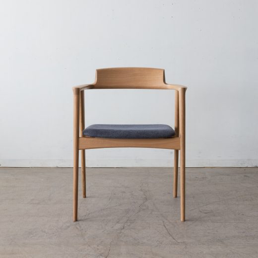 ［飛騨産業アウトレット］SEOTOアームチェア（張座）KD220AN ホワイトオーク材 / NL Cランク/リヒトBU