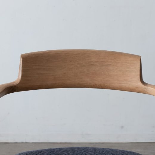 ［飛騨産業アウトレット］SEOTOアームチェア（張座）KD220AN ホワイトオーク材 / NL Cランク/リヒトBU