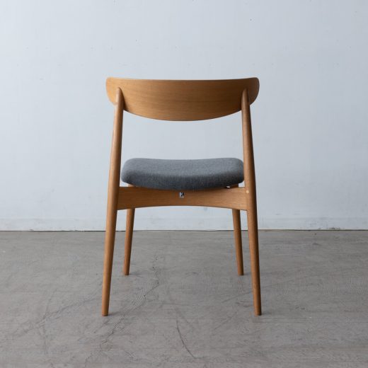 ［飛騨産業アウトレット］SEOTO チェア KD200N ホワイトオーク/OF 張地ランクB NC157 チャコールグレー