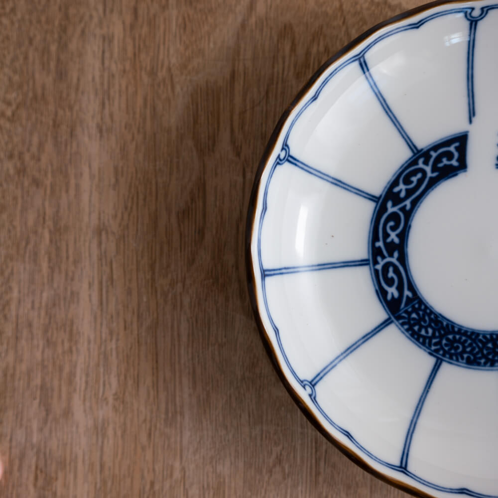 【WEB限定】輪つなぎ菊割5寸皿 -器市-