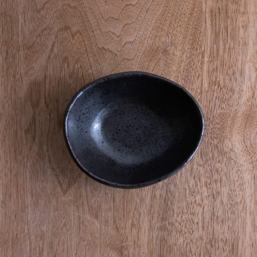 【WEB限定】黒マット変形4寸鉢 -器市-