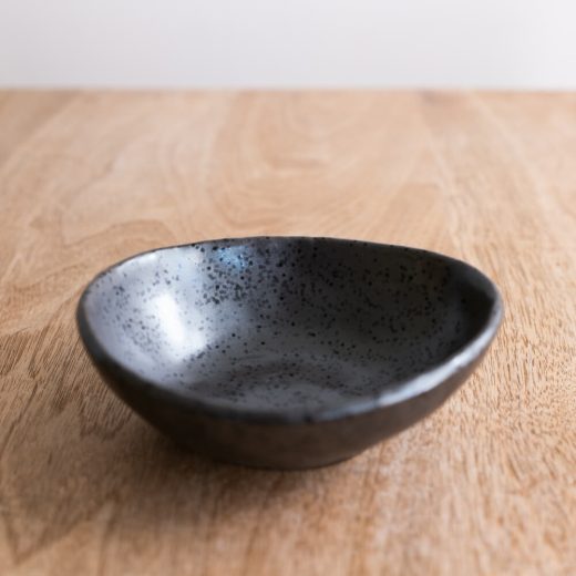 【WEB限定】黒マット変形4寸鉢 -器市-