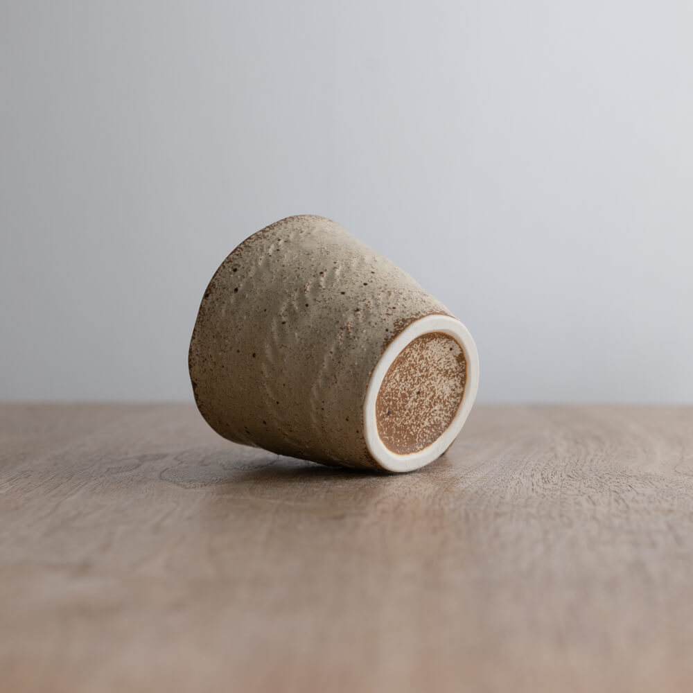 【WEB限定】錆織部 縄手マグ -器市-