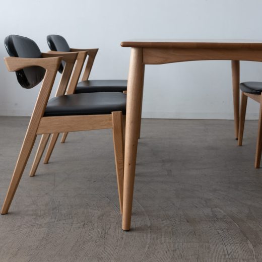 ダイニング5点セット レッドオーク材 / ウレタン AKI150（20）NA＋チェア フェイク NA×4