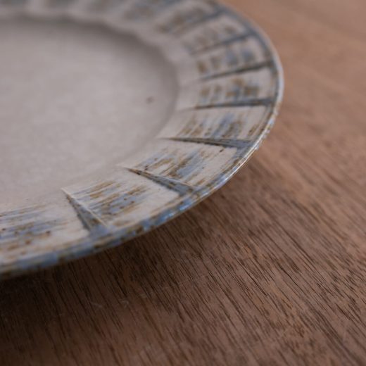 【WEB限定】白粉引 型入8.5皿 -器市-