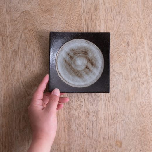 【WEB限定】深山雪 手引き正角4.5皿 -器市-