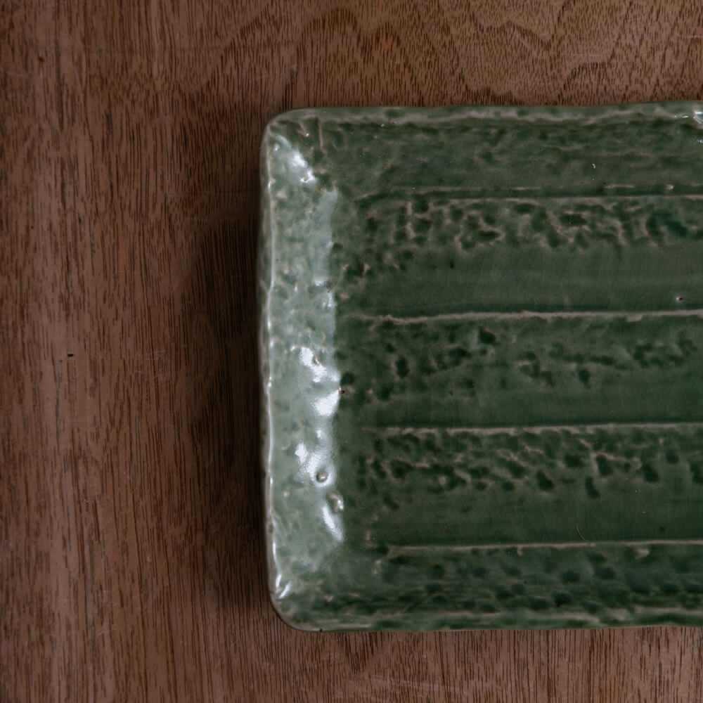 【WEB限定】緑釉ベタハマ焼物皿 -器市-