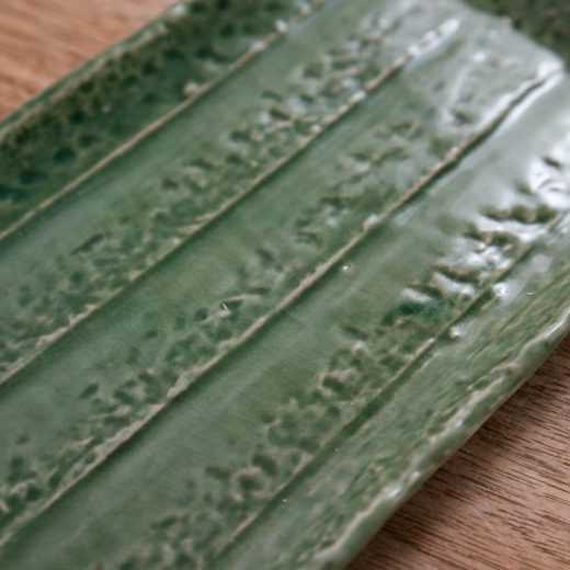 【WEB限定】緑釉ベタハマ焼物皿 -器市-