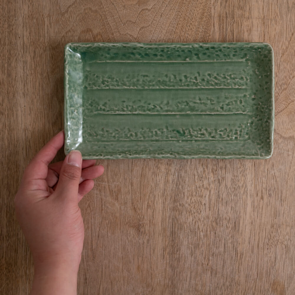 【WEB限定】緑釉ベタハマ焼物皿 -器市-