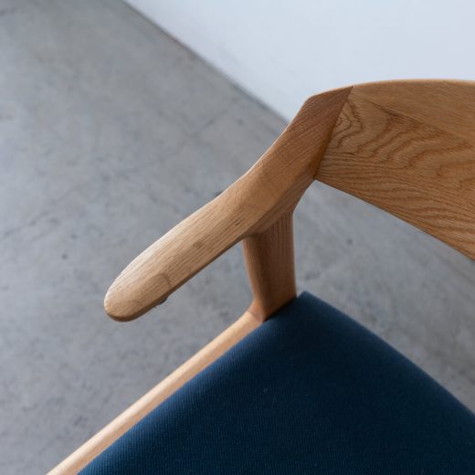 ［数量限定］アームチェア レッドオーク材 オイル仕上げ DC354-1W42(RO-ON-AF925) Aランク［ナガノインテリア］