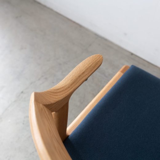 ［数量限定］アームチェア レッドオーク材 オイル仕上げ DC354-1W42(RO-ON-AF925) Aランク［ナガノインテリア］