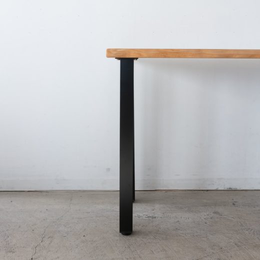 ［現品SALE］北海道十勝連邦産 ウダイカンバザクラ材 無垢板テーブル（シンプルタイプ）オイル仕上げ アイアン角脚 HDT-4S+I-BK