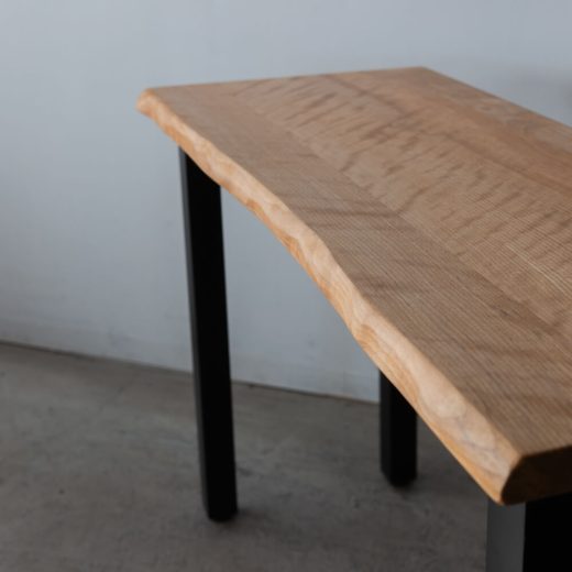 ［現品SALE］北海道十勝連邦産 ウダイカンバザクラ材 無垢板テーブル（シンプルタイプ）オイル仕上げ アイアン角脚 HDT-4S+I-BK