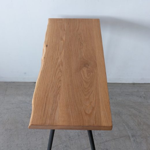 ［現品SALE］北海道産 沢胡桃材 幅剥ぎ天板 耳付き（オイル仕上げ/ アイアン4本脚）