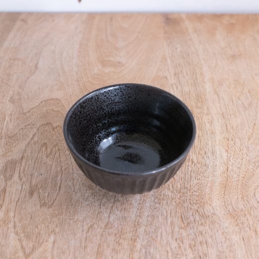 【WEB限定】黒 しのぎ茶碗 -器市-