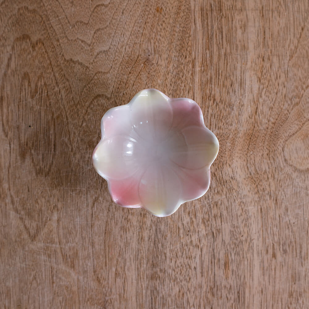 【WEB限定】パステル8.5cm花型高台珍味 -器市-