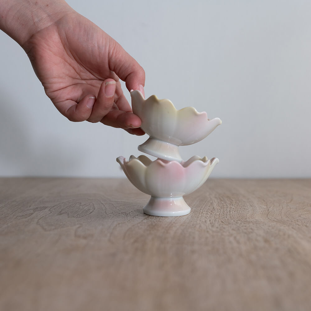 【WEB限定】パステル8.5cm花型高台珍味 -器市-